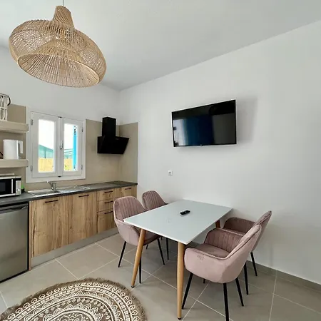 Apartment Family Villages Santorini& Including Car *